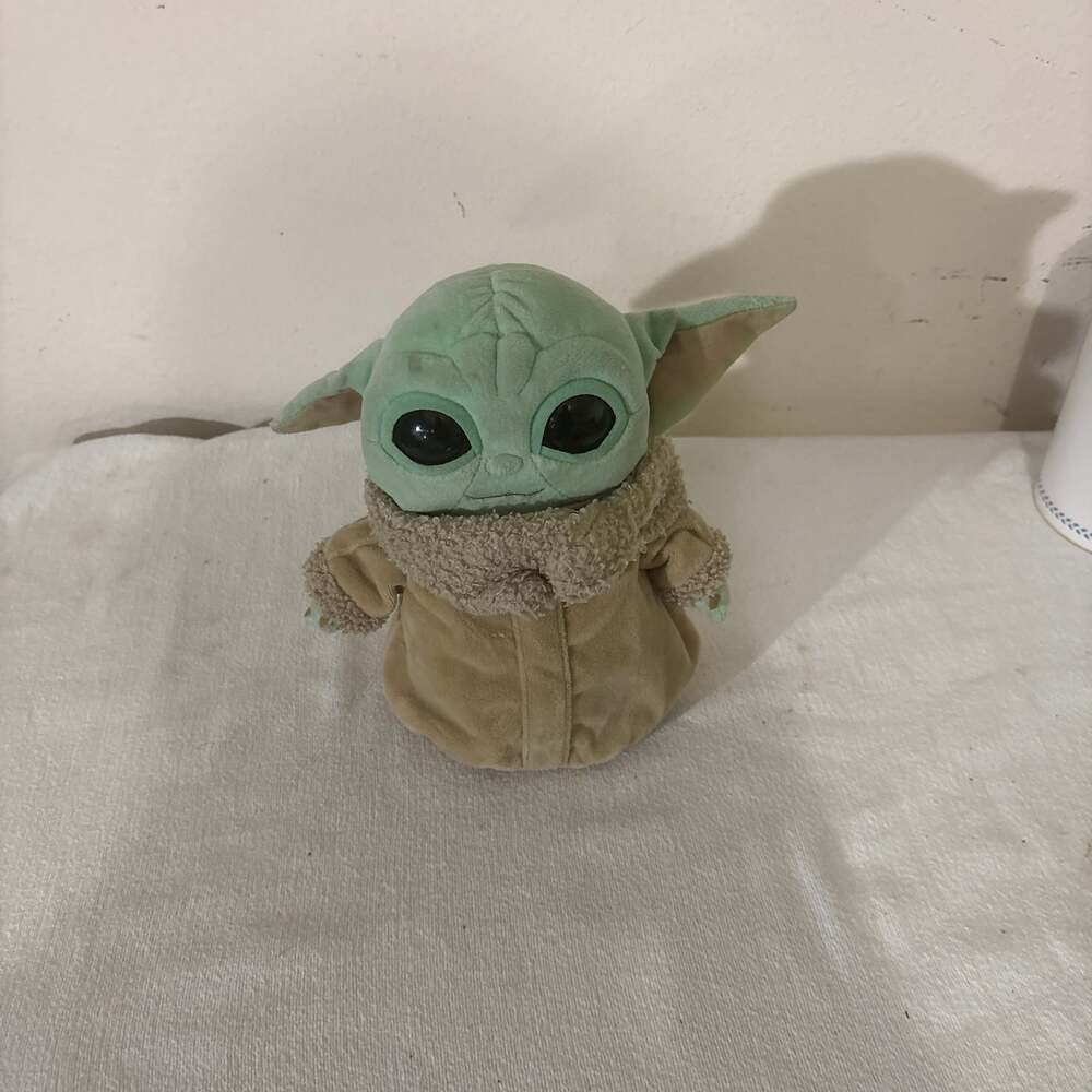 Star Wars The Mandalorian 8" The Child Baby Yoda Grogu Plush Stuffed Toy
